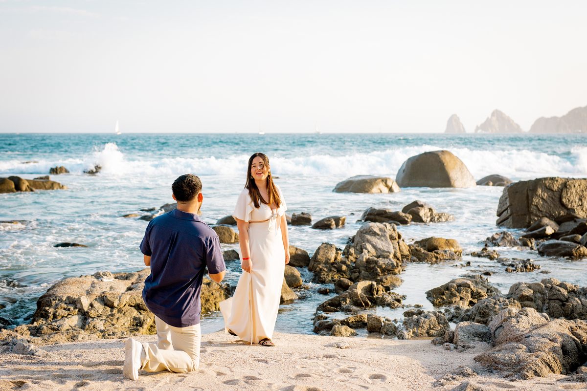 Surprise proposal photography in Los Cabos