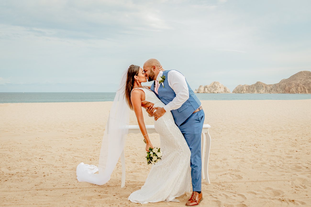 Gale & Brandon — Los Cabos wedding photography