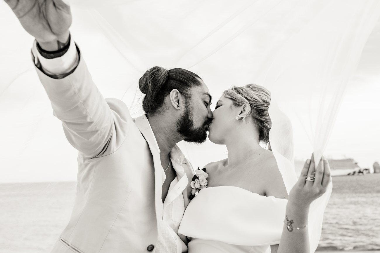 Joshua & Amber — Los Cabos wedding photography